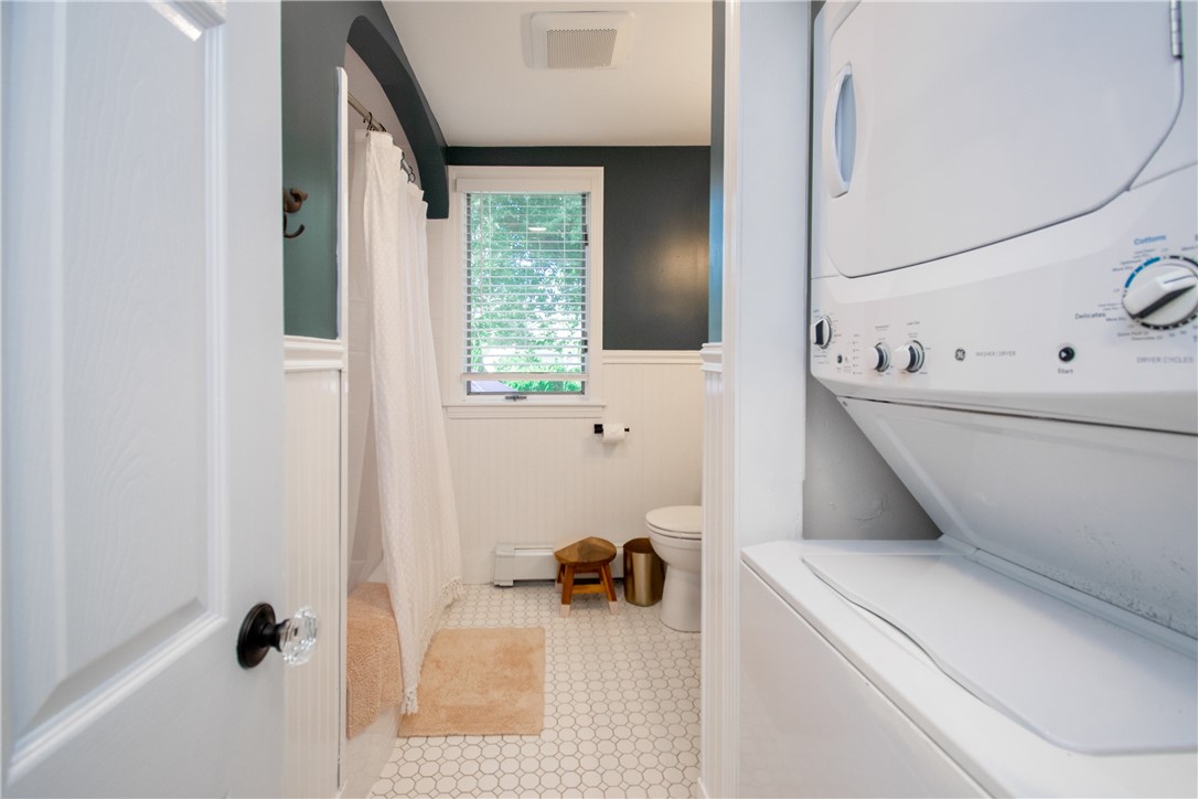 17 Rosedale Court Middletown, RI 02842 - Photo 17 of 40 First Floor Bathroom with tub and laundry