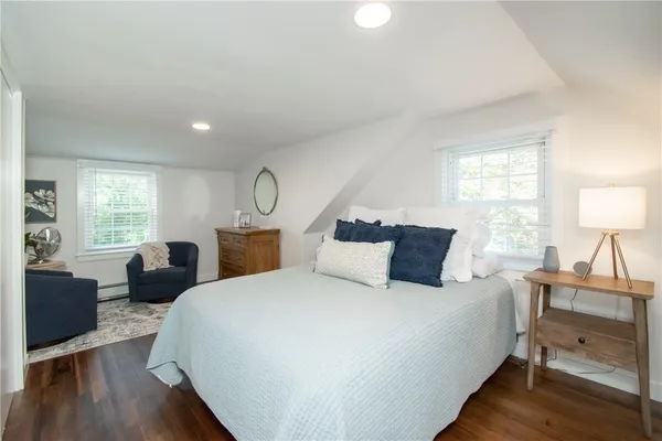 $3,950 | 17 Rosedale Court, Middletown, RI 02842