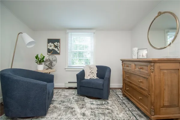 $3,950 | 17 Rosedale Court, Middletown, RI 02842