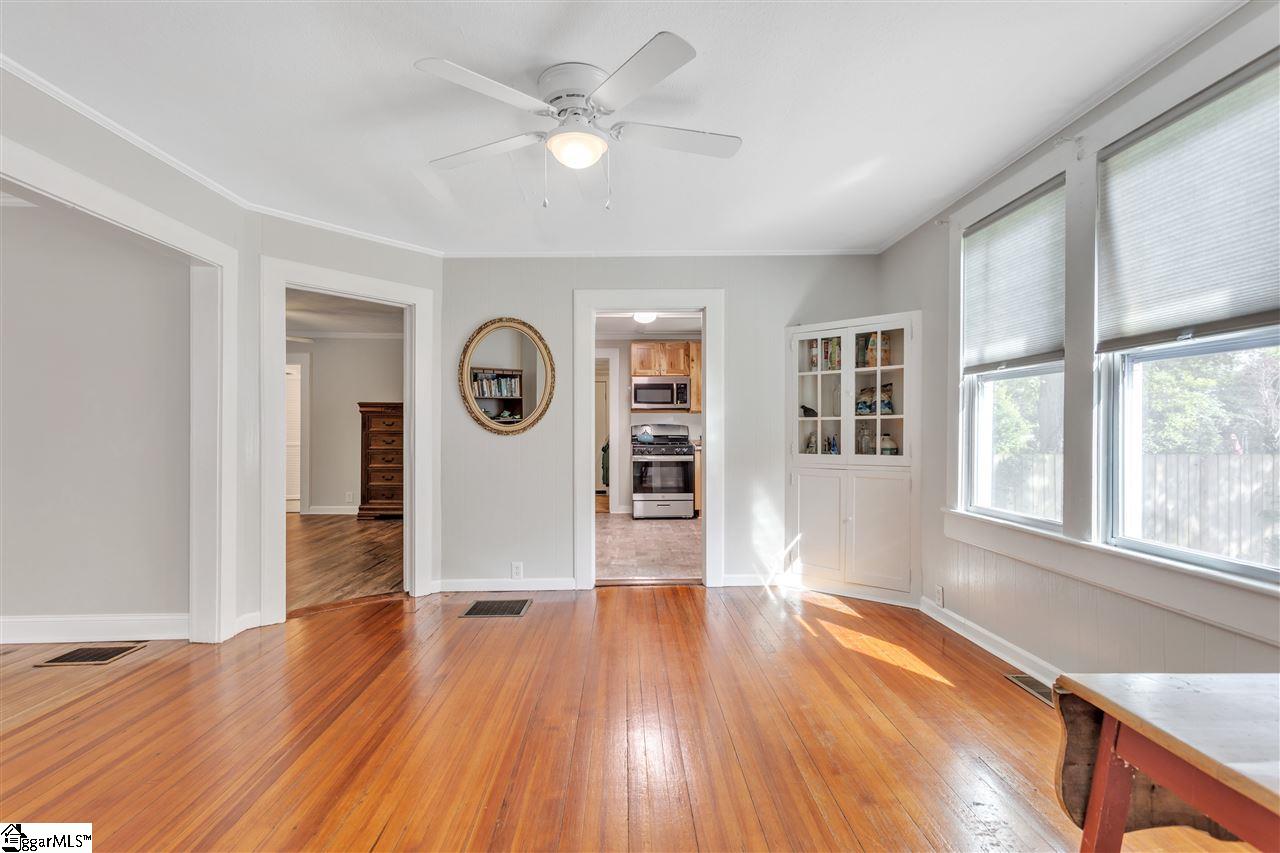 11 South Franklin Road Greenville, SC 29609 - Photo 7 of 24 Gallery Image 7