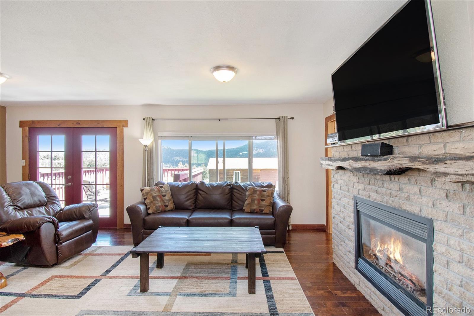 31480 Hilltop Road Golden, CO 80403 - Photo 13 of 25 Gallery Image 13