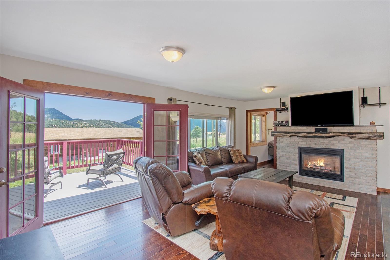 31480 Hilltop Road Golden, CO 80403 - Photo 16 of 25 Gallery Image 16