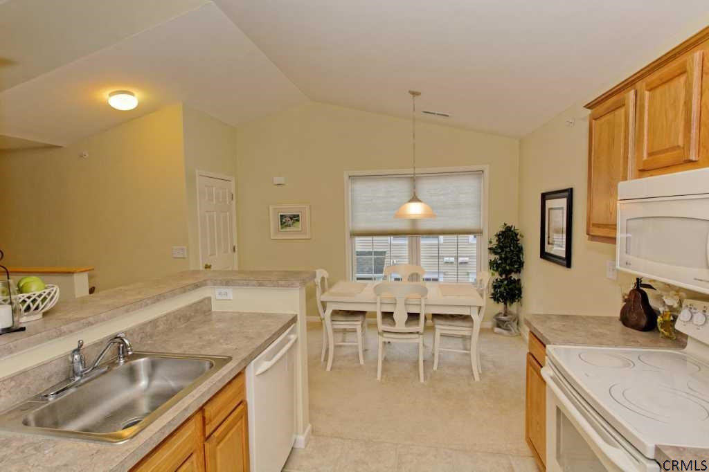 307 Cedar Rensselaer, NY 12144 - Photo 8 of 24 Photo 8