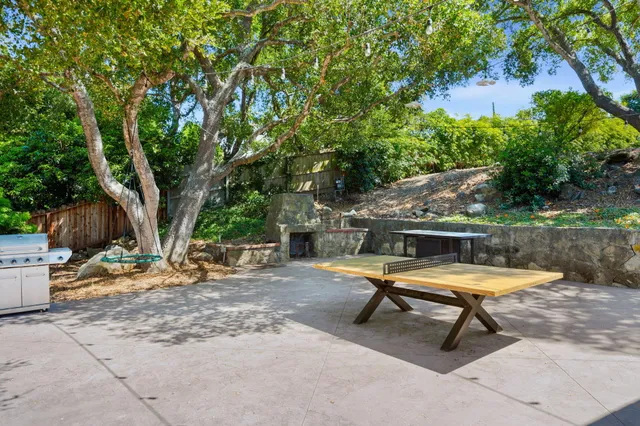 $2,995,000 | 345 Sierra Vista Road, Montecito, CA 93108