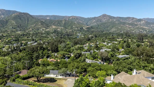 $2,995,000 | 345 Sierra Vista Road, Montecito, CA 93108