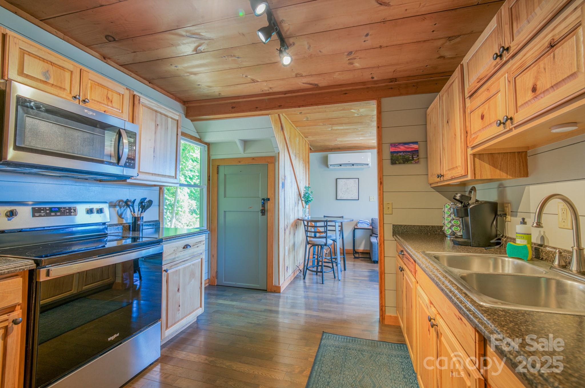 571 Paradise Mountain Road Canton, NC 28716 - Photo 9 of 22 Gallery Image 9