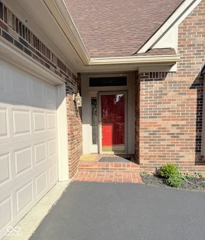 $314,999 | 9503 Huntington Lane, Indianapolis, IN 46260
