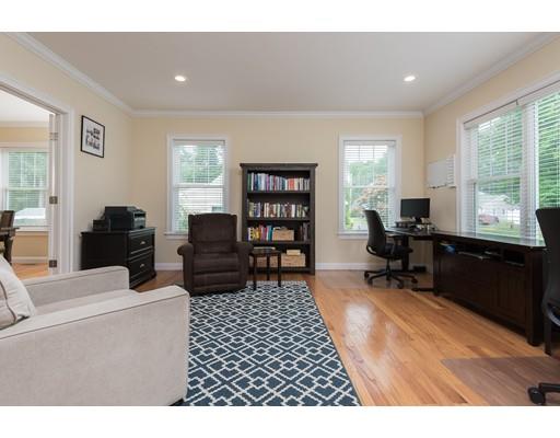 17 Curtis Road Natick, MA 01760 - Photo 3 of 31 Gallery Image 3