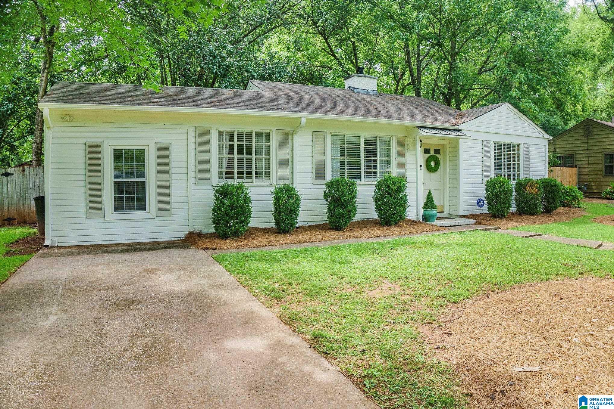 618 Royal Street Birmingham, AL 35213 - Photo 3 of 27