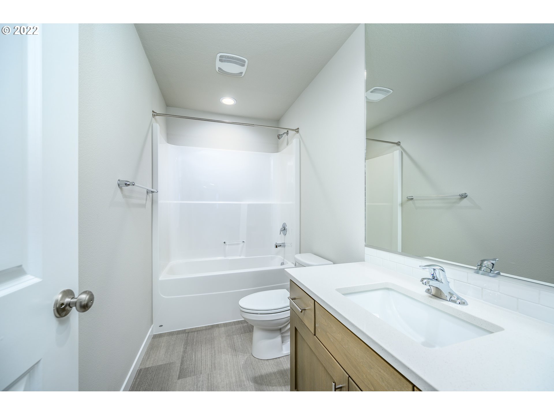 272 West 17th Street Lafayette, OR 97127 - Photo 19 of 26