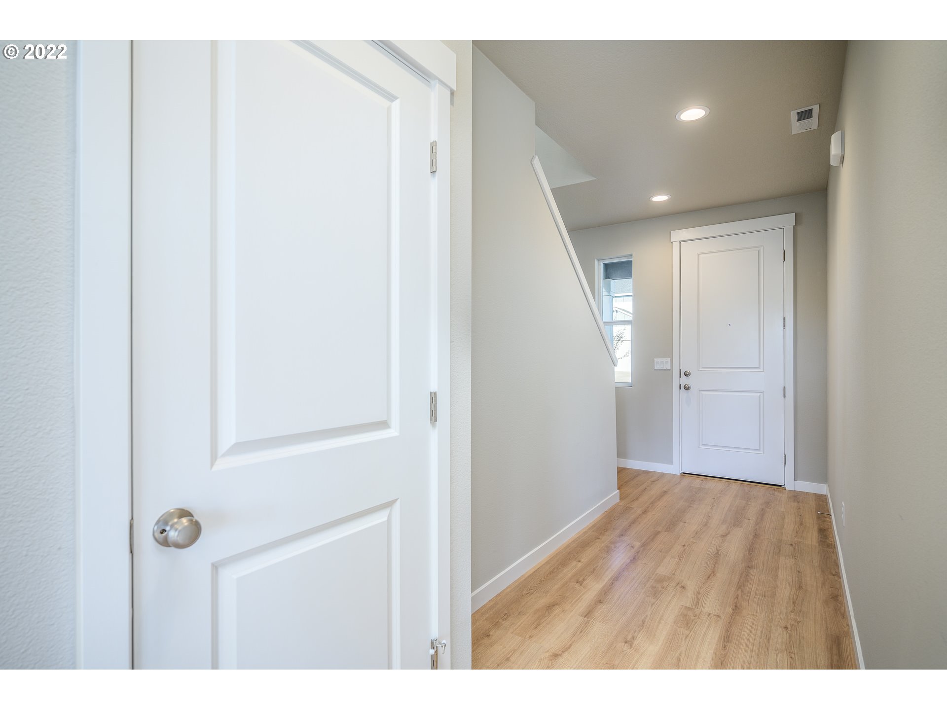 272 West 17th Street Lafayette, OR 97127 - Photo 4 of 26
