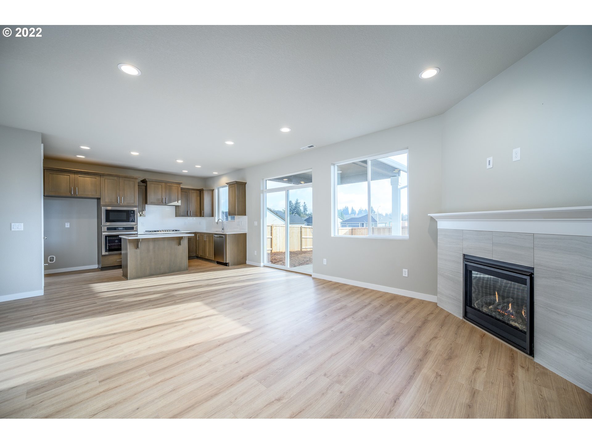 272 West 17th Street Lafayette, OR 97127 - Photo 5 of 26