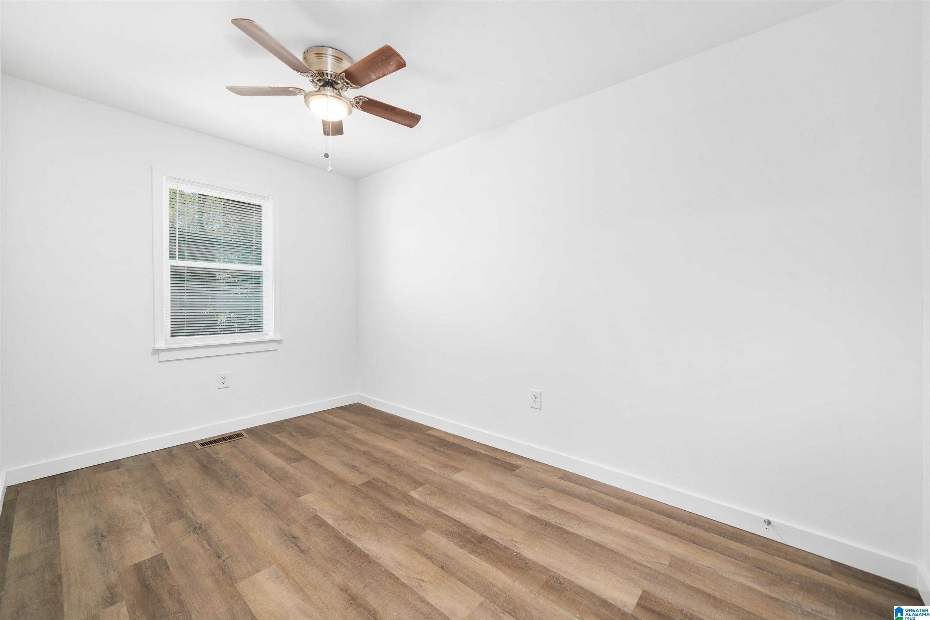 1219 18th Way Southwest Birmingham, AL 35211 - Photo 28 of 34
