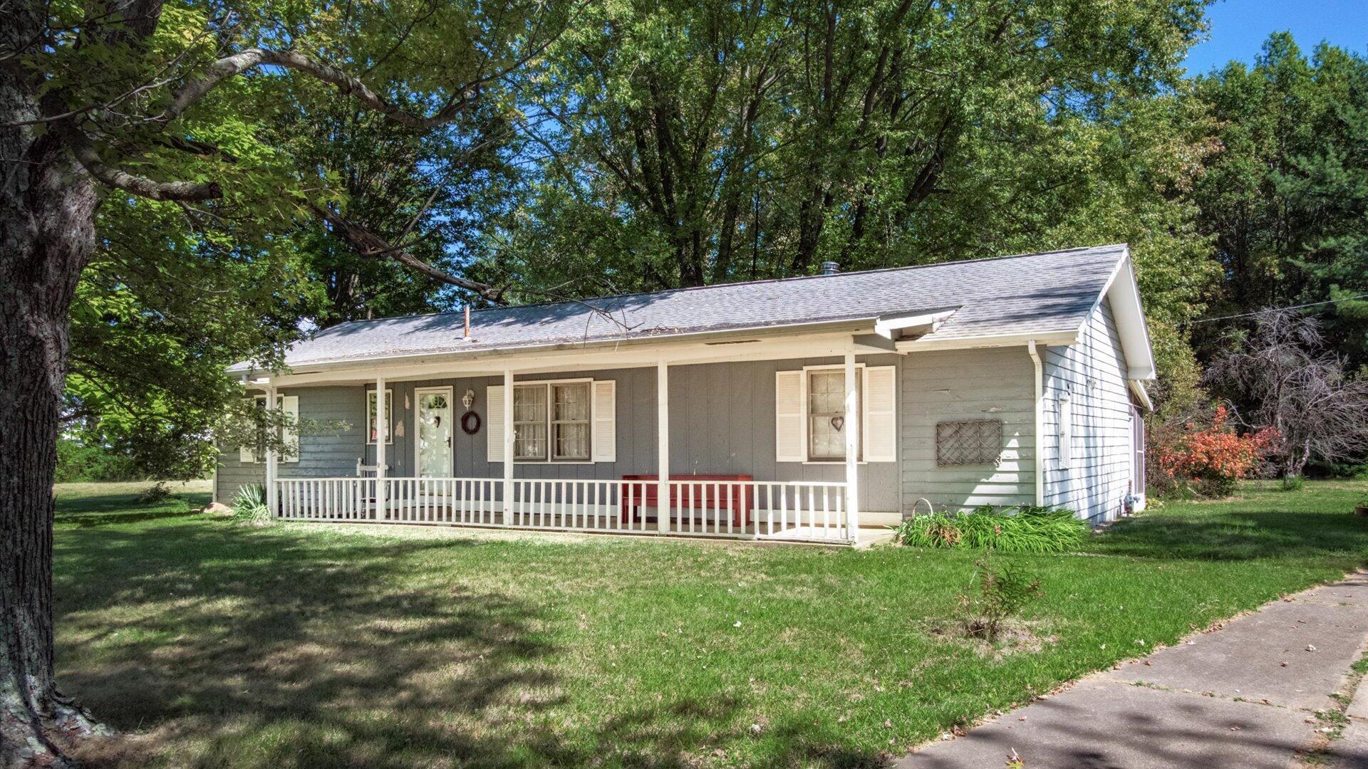 10475 Hazelton-Etna Road Southwest Etna, OH 43062 - Photo 11 of 14 05-z New Exteriors005-2