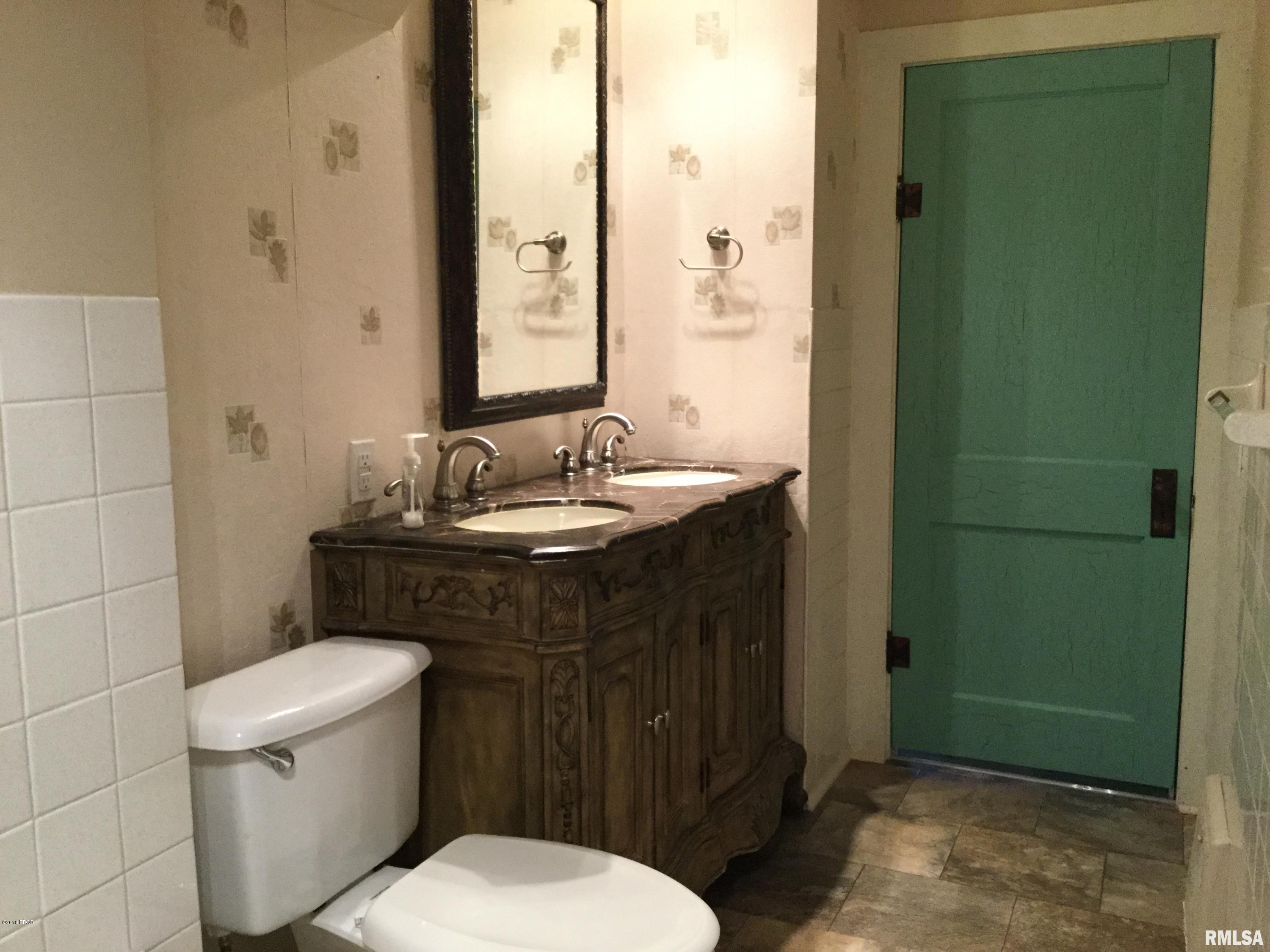403 Morgan Street Anna, IL 62906 - Photo 16 of 23 Gallery Image 16