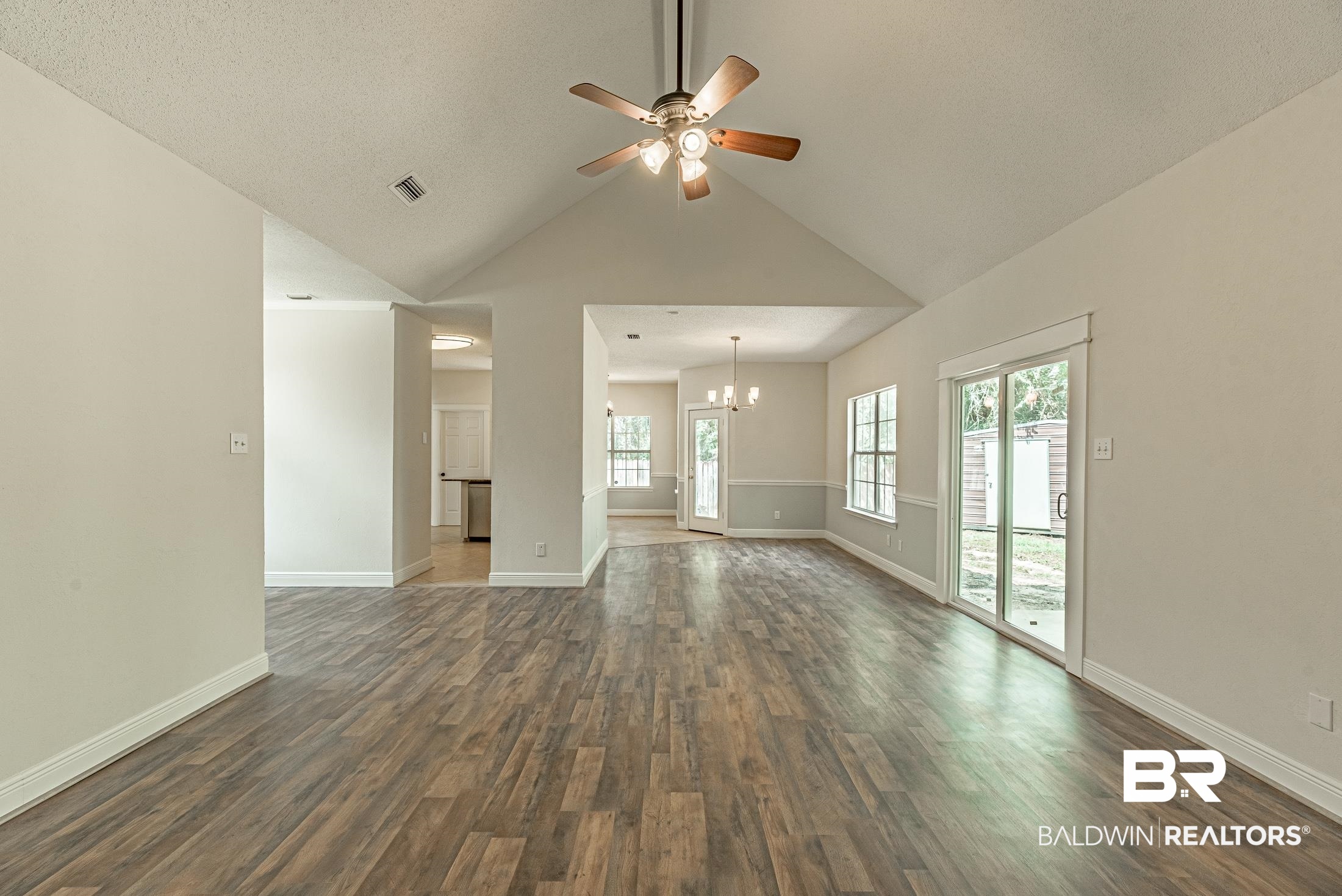 486 Ridgewood Drive Daphne, AL 36526 - Photo 12 of 33