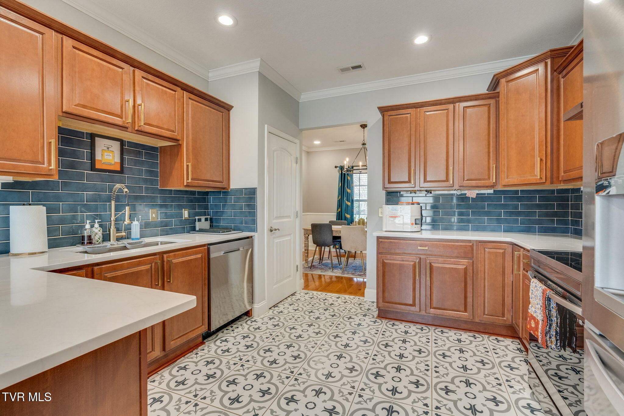 121 Springwinds Loop Johnson City, TN 37601 - Photo 18 of 72 017