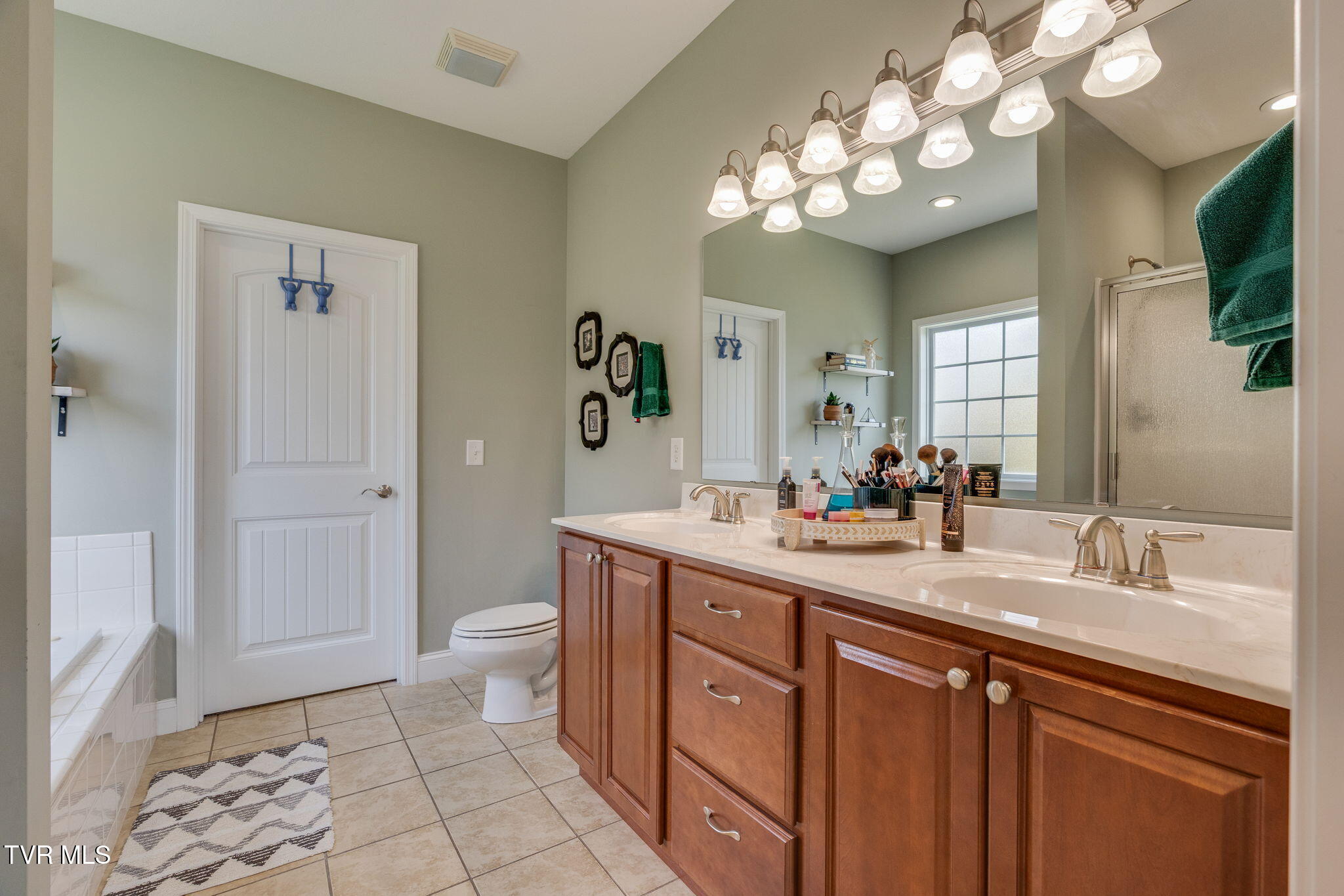 121 Springwinds Loop Johnson City, TN 37601 - Photo 25 of 72 024