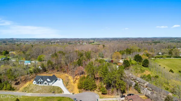$94,900 | 1701 Sierra Lane, Sevierville, TN 37862