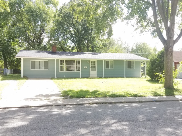 29 Briarcliff Road Montgomery, IL 60538 - Photo 2 of 23