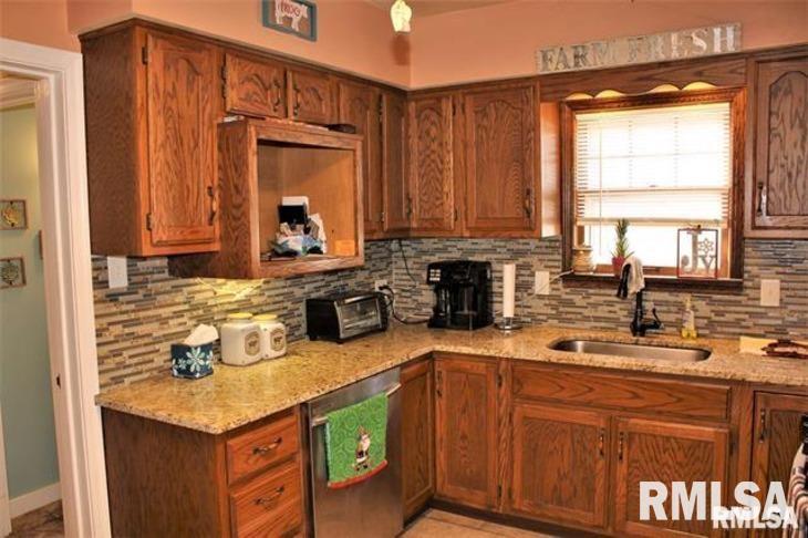 2619 South 8th Street Springfield, IL 62703 - Photo 7 of 18