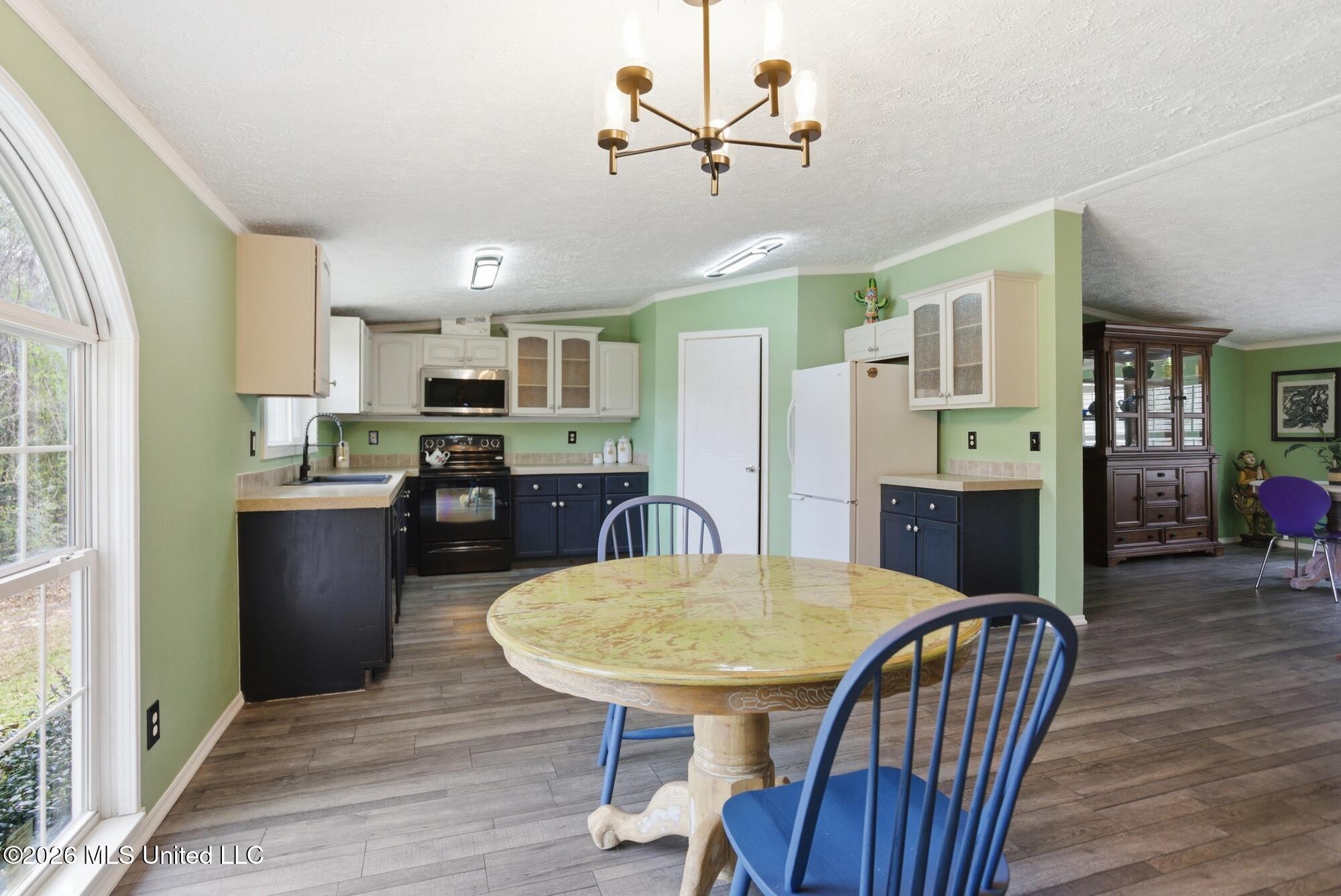 266 Shipman Firetower Road Lucedale, MS 39452 - Photo 13 of 44 Kitchen/Dining