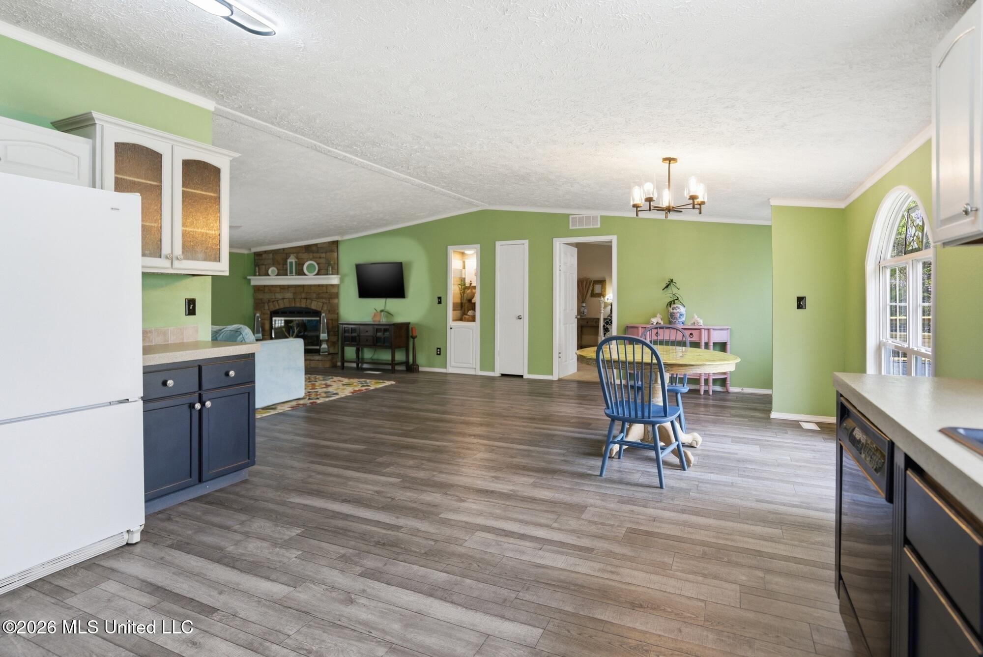 266 Shipman Firetower Road Lucedale, MS 39452 - Photo 17 of 44 Kitchen/Dining