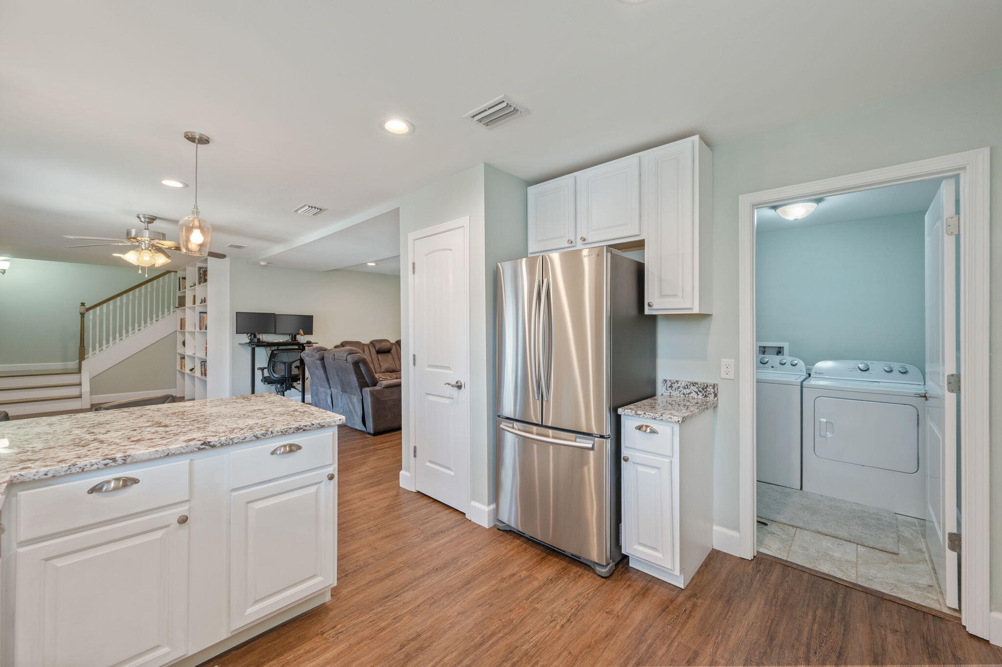 1674 19th Street Niceville, FL 32578 - Photo 31 of 48 Full Size Refrigerator and Pantry