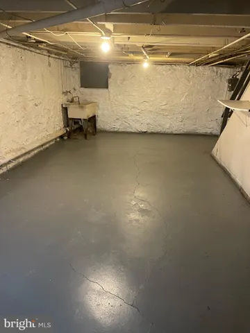 $1,400 | 2207 West Lafayette Avenue, Baltimore, MD 21216