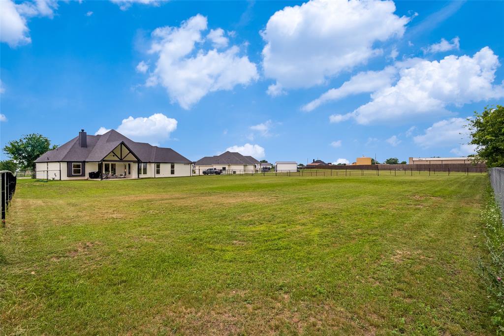 2037 Sunset Ridge Drive Weatherford, TX 76087 - Photo 24 of 25