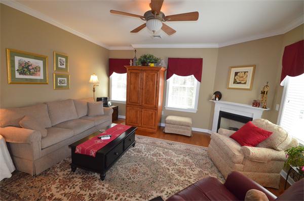 180 Chickering Road, Unit 212C North Andover, MA 01845 - Photo 2 of 22 Gallery Image 2