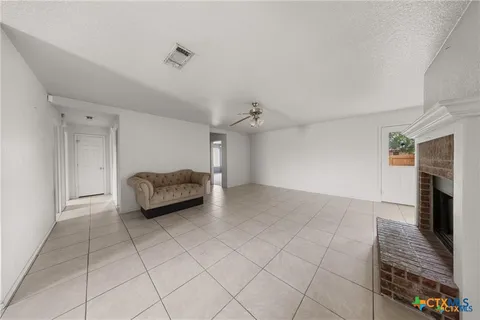 $230,000 | 3810 John Haedge Drive, Killeen, TX 76549