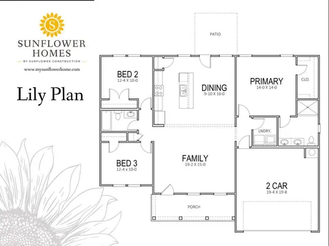 a view of a house with a yard and front view of a house