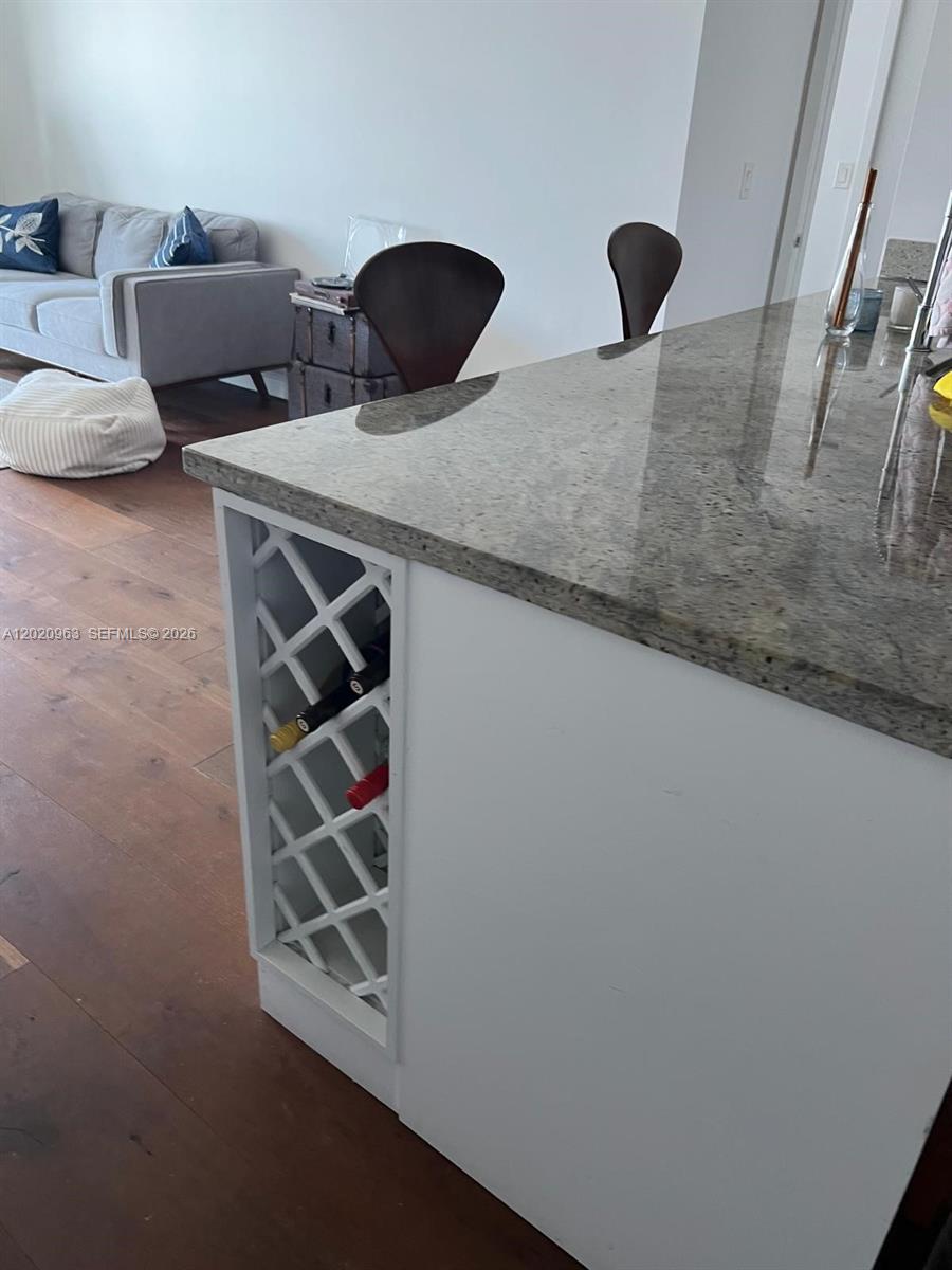 185 Southwest 7th Street, Unit 3209 Miami, FL 33130 - Photo 6 of 54