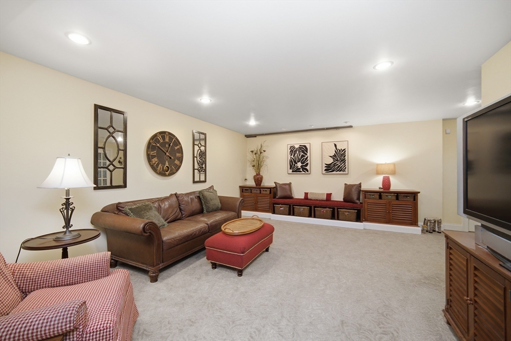 125 Hudson Road Sudbury, MA 01776 - Photo 29 of 41