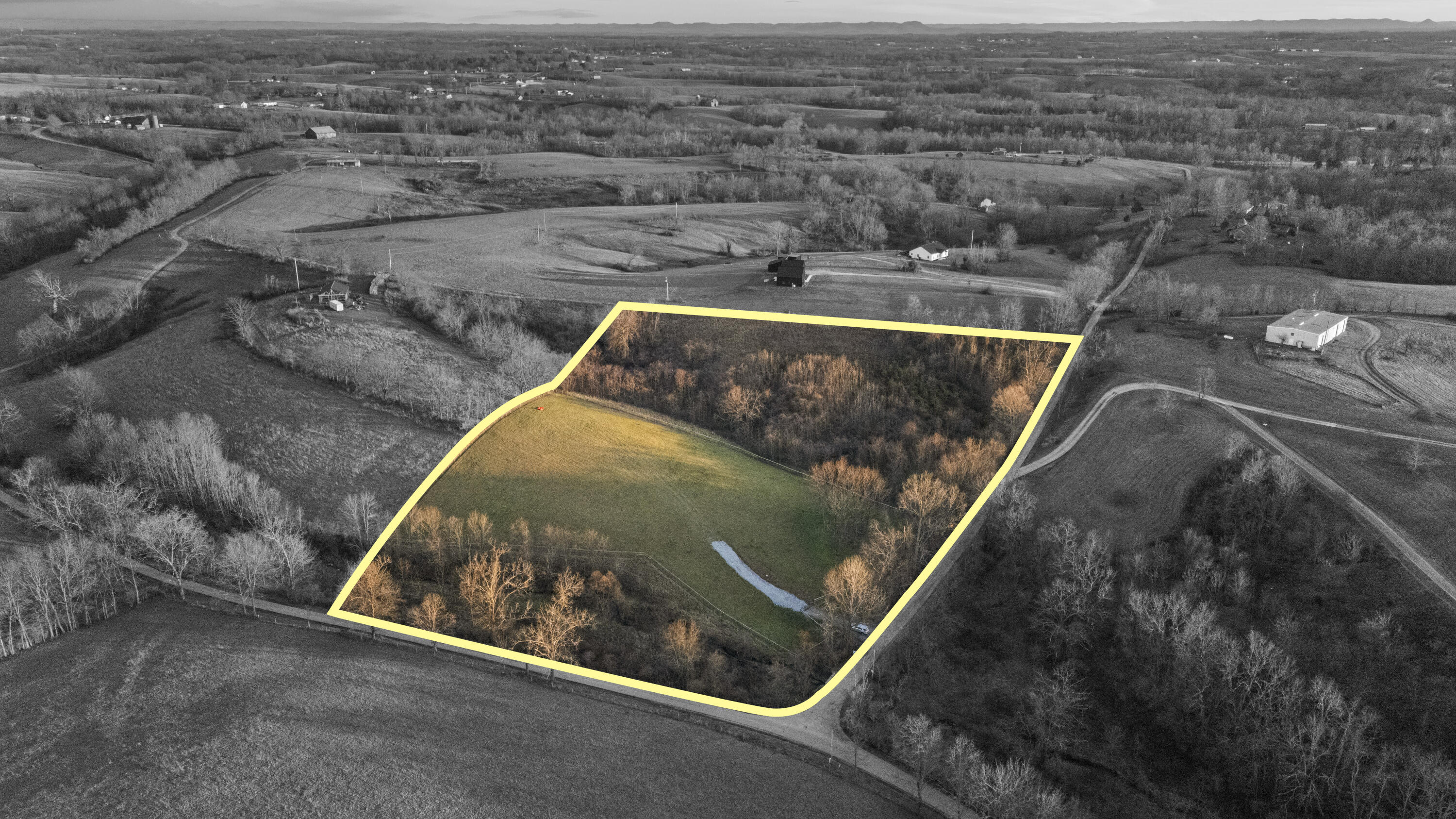 6725 Wades Mill Road Mount Sterling, KY 40353 - Photo 11 of 17 DJI_20241223164944_0230_D_Line