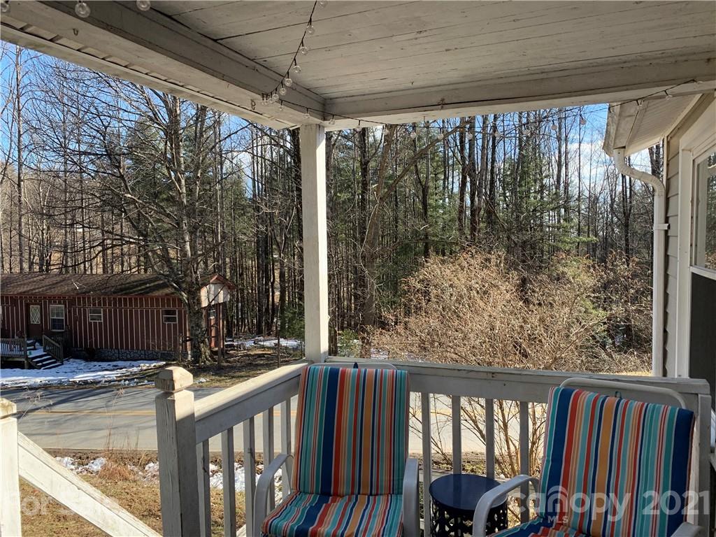 1321 Orchard Road Deep Gap, NC 28618 - Photo 38 of 40 a view of a balcony with furniture