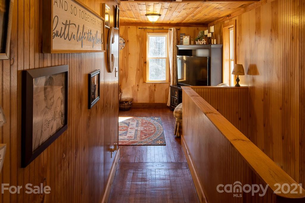 1321 Orchard Road Deep Gap, NC 28618 - Photo 10 of 40