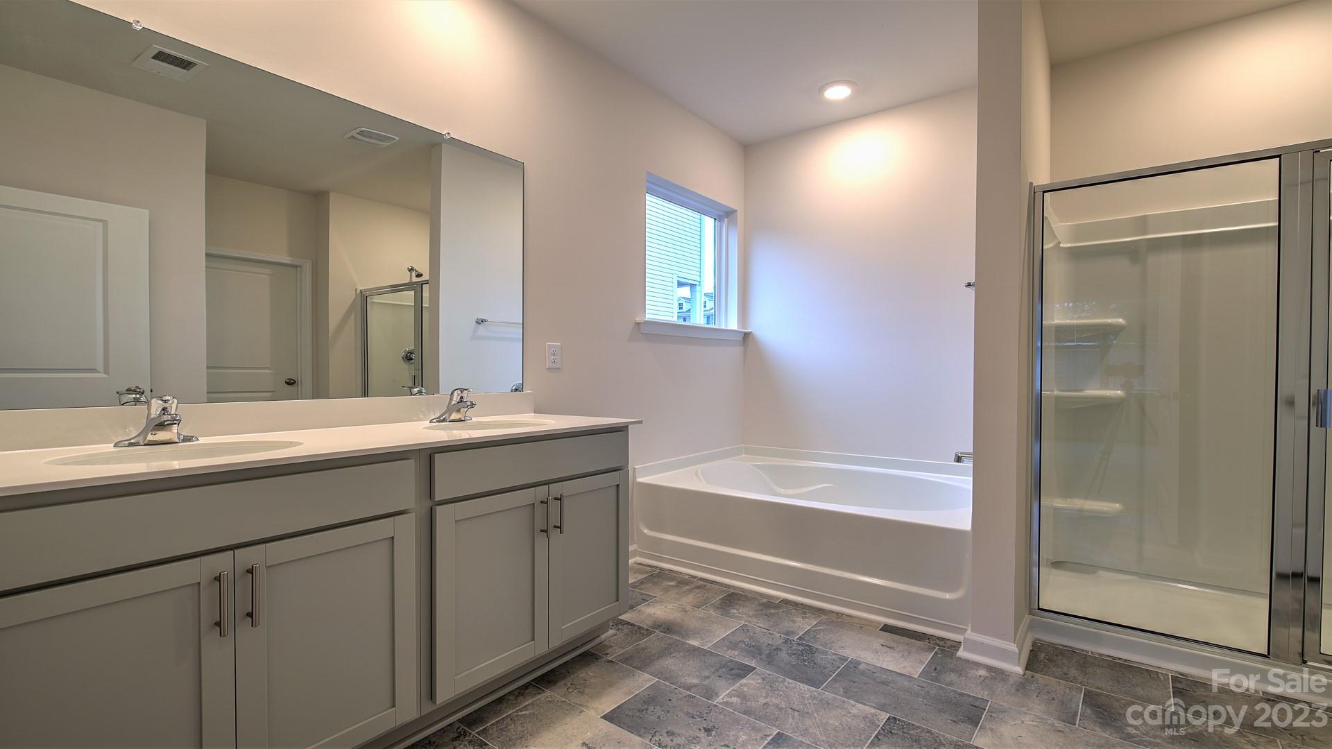 43 Callie River Clyde, NC 28721 - Photo 10 of 18