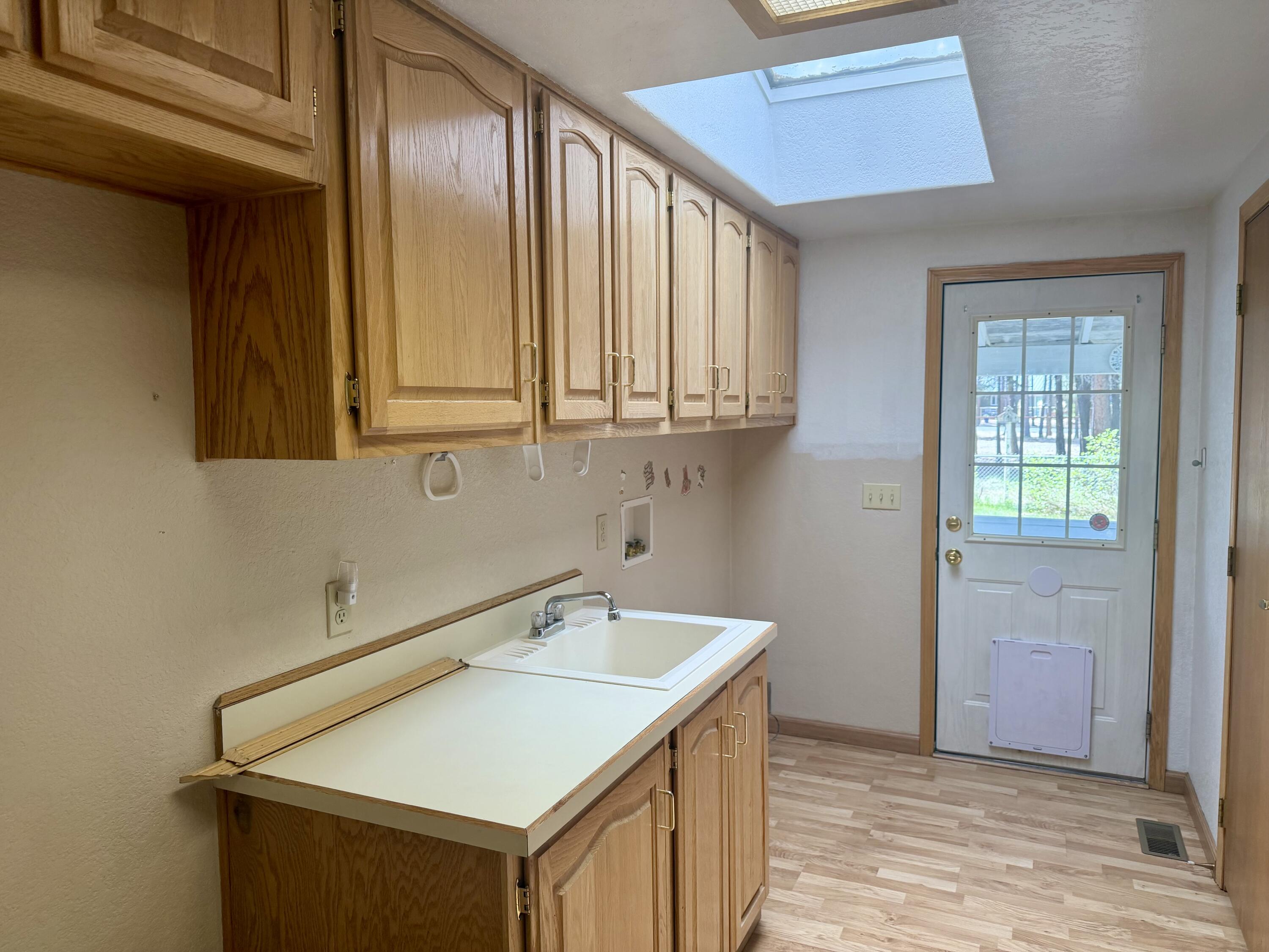 52141 Foxtail Road La Pine, OR 97739 - Photo 22 of 30 IMG_1866