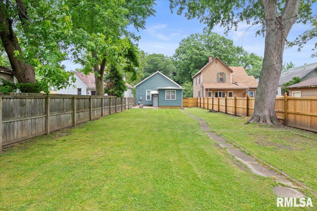 109 South State Street Springfield, IL 62704 - Photo 24 of 29