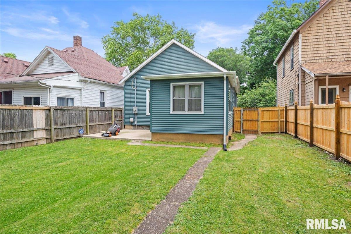 109 South State Street Springfield, IL 62704 - Photo 25 of 29