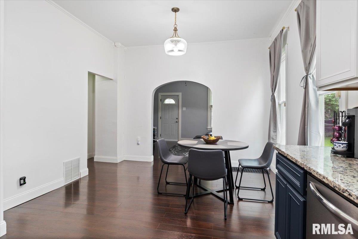 109 South State Street Springfield, IL 62704 - Photo 10 of 29