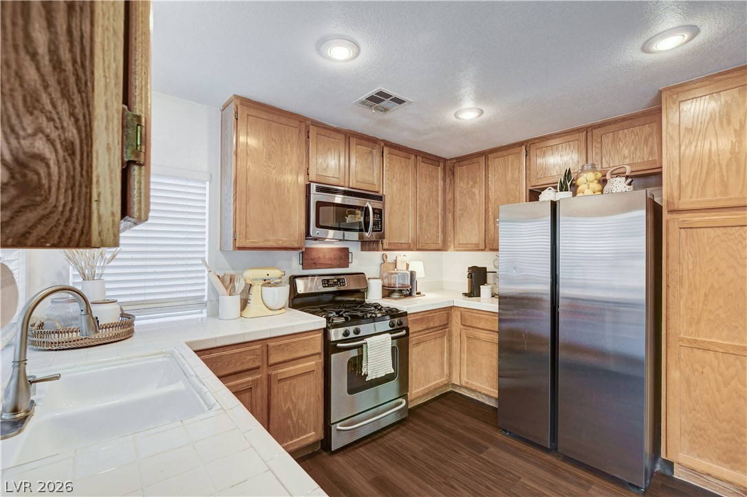 1124 Milpas Lane Las Vegas, NV 89134 - Photo 22 of 55