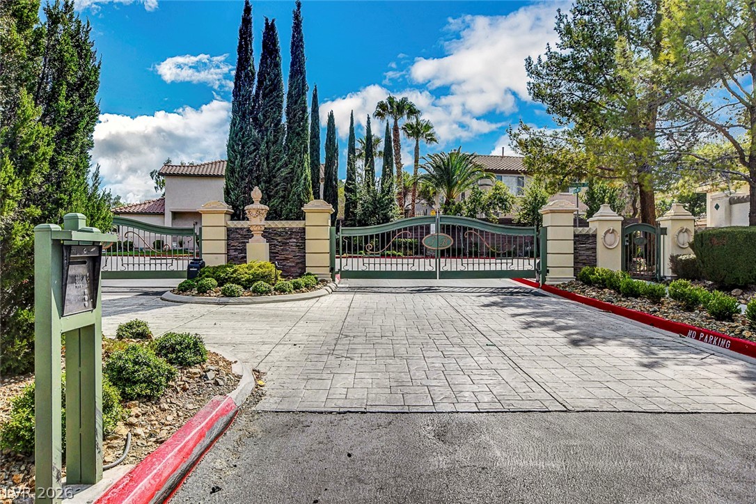 1124 Milpas Lane Las Vegas, NV 89134 - Photo 52 of 55