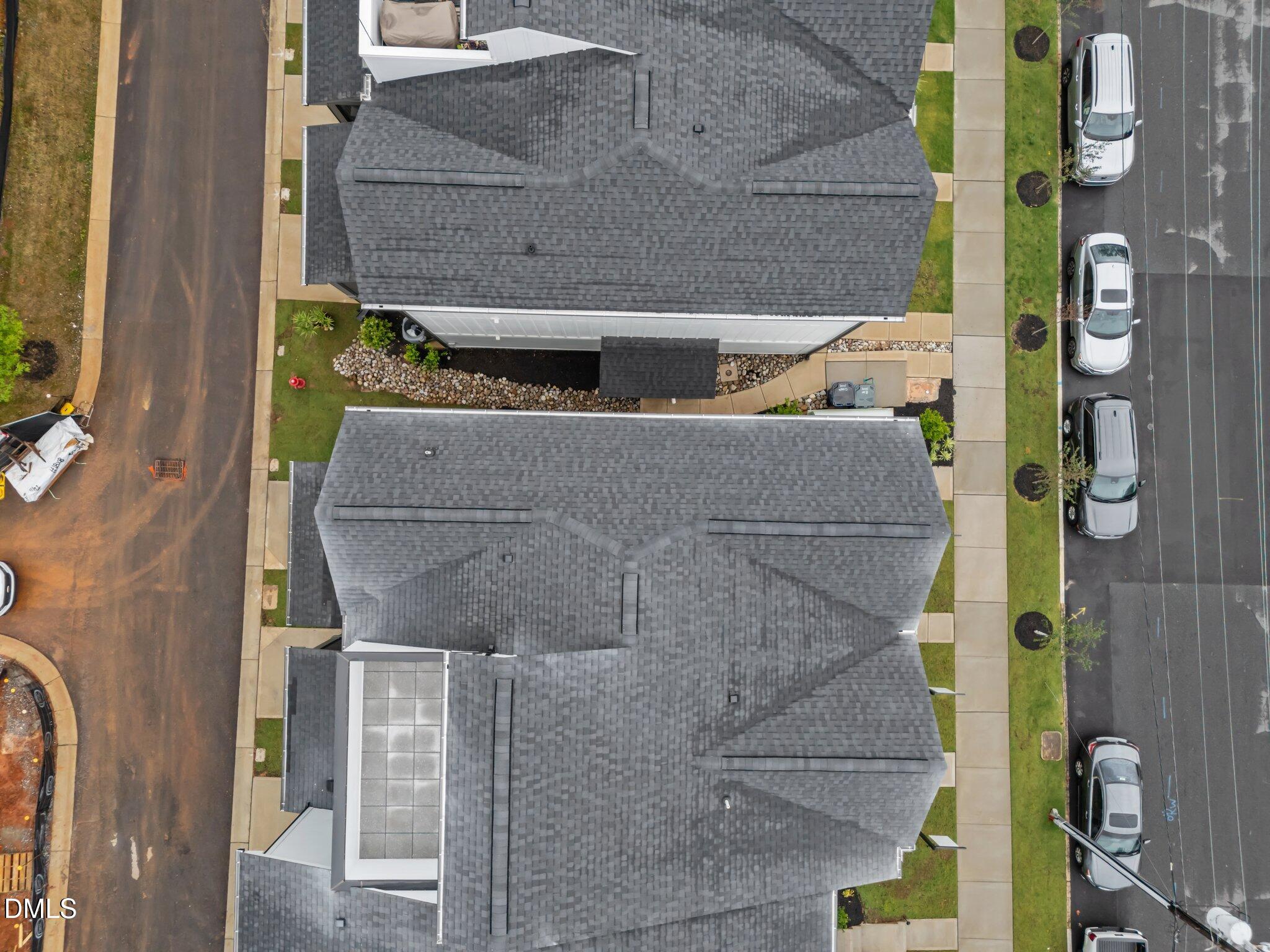 710 West North Street, Unit 101 Raleigh, NC 27603 - Photo 37 of 48 39-web-or-mls-DJI_20250513101354_0410_D