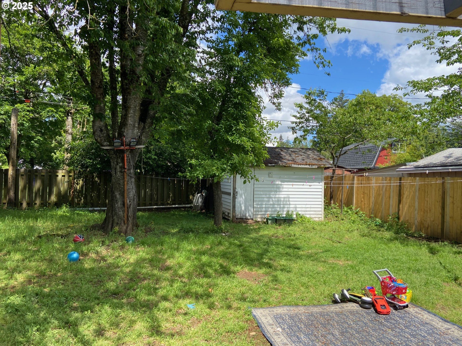 14407 Southeast Stephens Street Portland, OR 97233 - Photo 13 of 20
