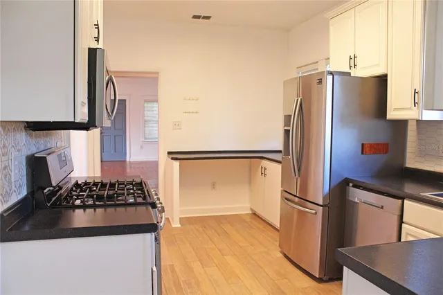 $2,000 | 1718 East Elm Road, Lakeland, FL 33801