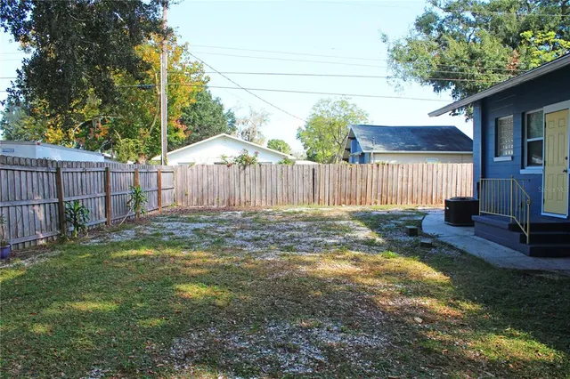 $2,000 | 1718 East Elm Road, Lakeland, FL 33801