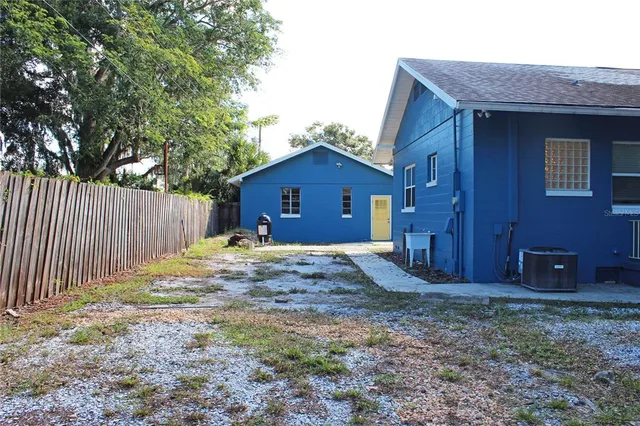 $2,000 | 1718 East Elm Road, Lakeland, FL 33801